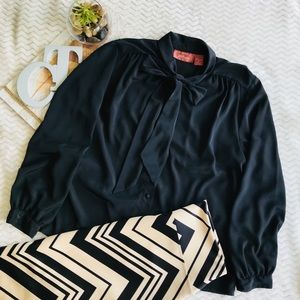 Vintage Worthington Tie Neck Blouse